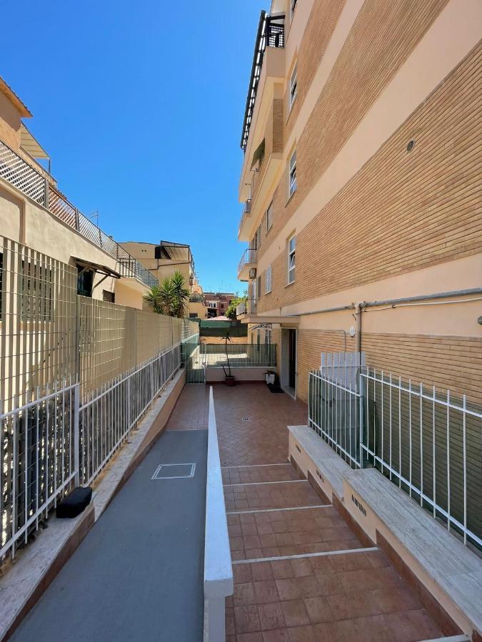 Casa Felix Ostia Διαμέρισμα Εξωτερικό φωτογραφία